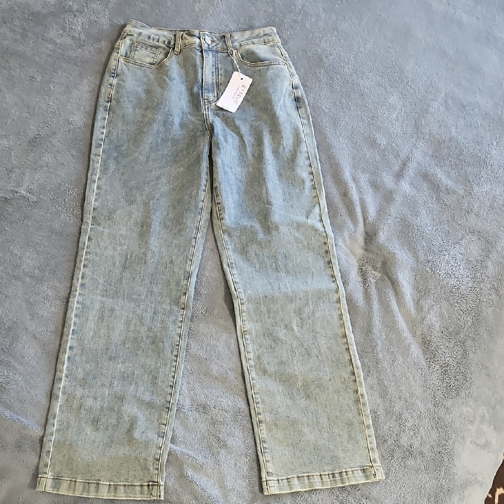 NWT Classic Blue Women's Jeans